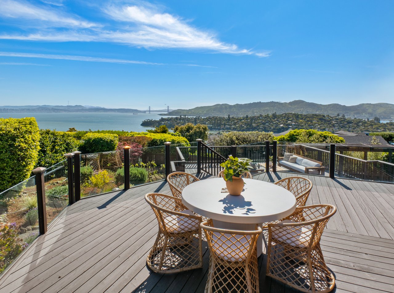 Sweeping Views of San Francisco and the Golden Gate Bridge
