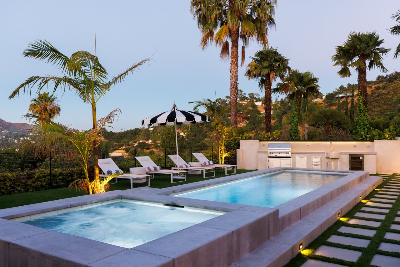 10965 Wrightwood Ln, Studio City 