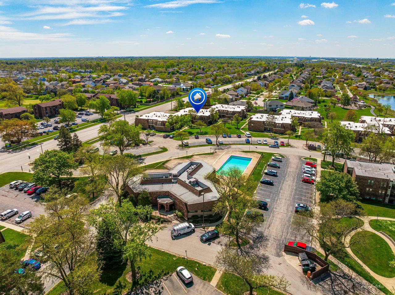 7808 Woodward Avenue Unit: 41-4G