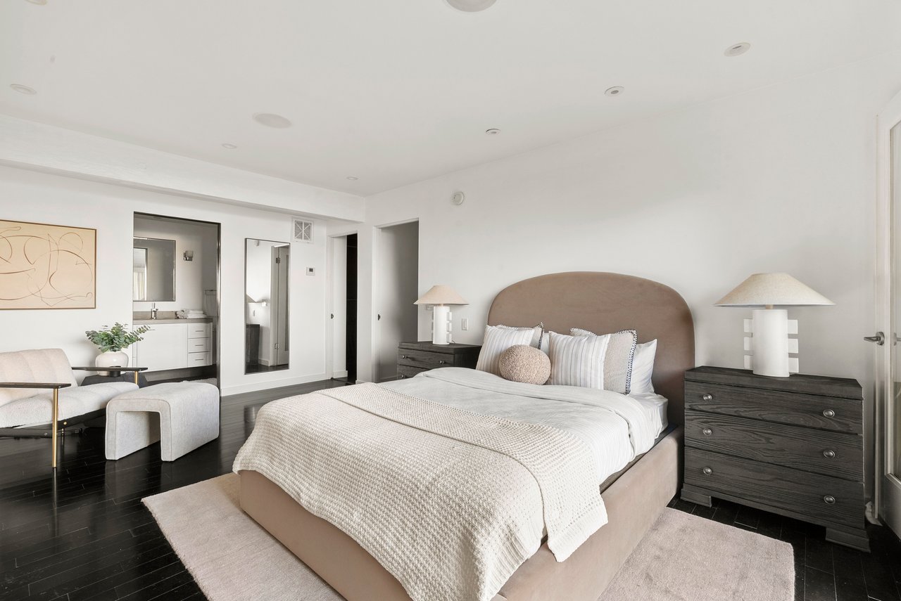 1640 Haslam Ter, Sunset Strip