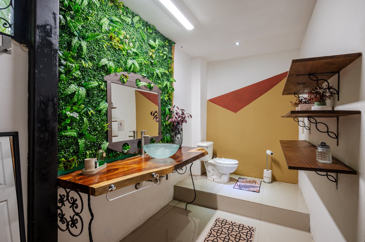 Cornett Retreat: High-Performing Multi-Unit Investment Near Playa Grande 