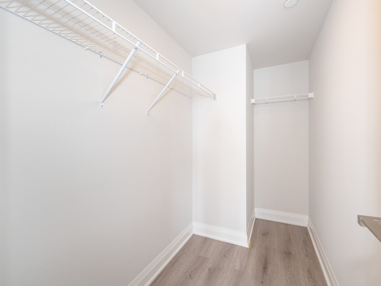 18 Uptown Dr 1910