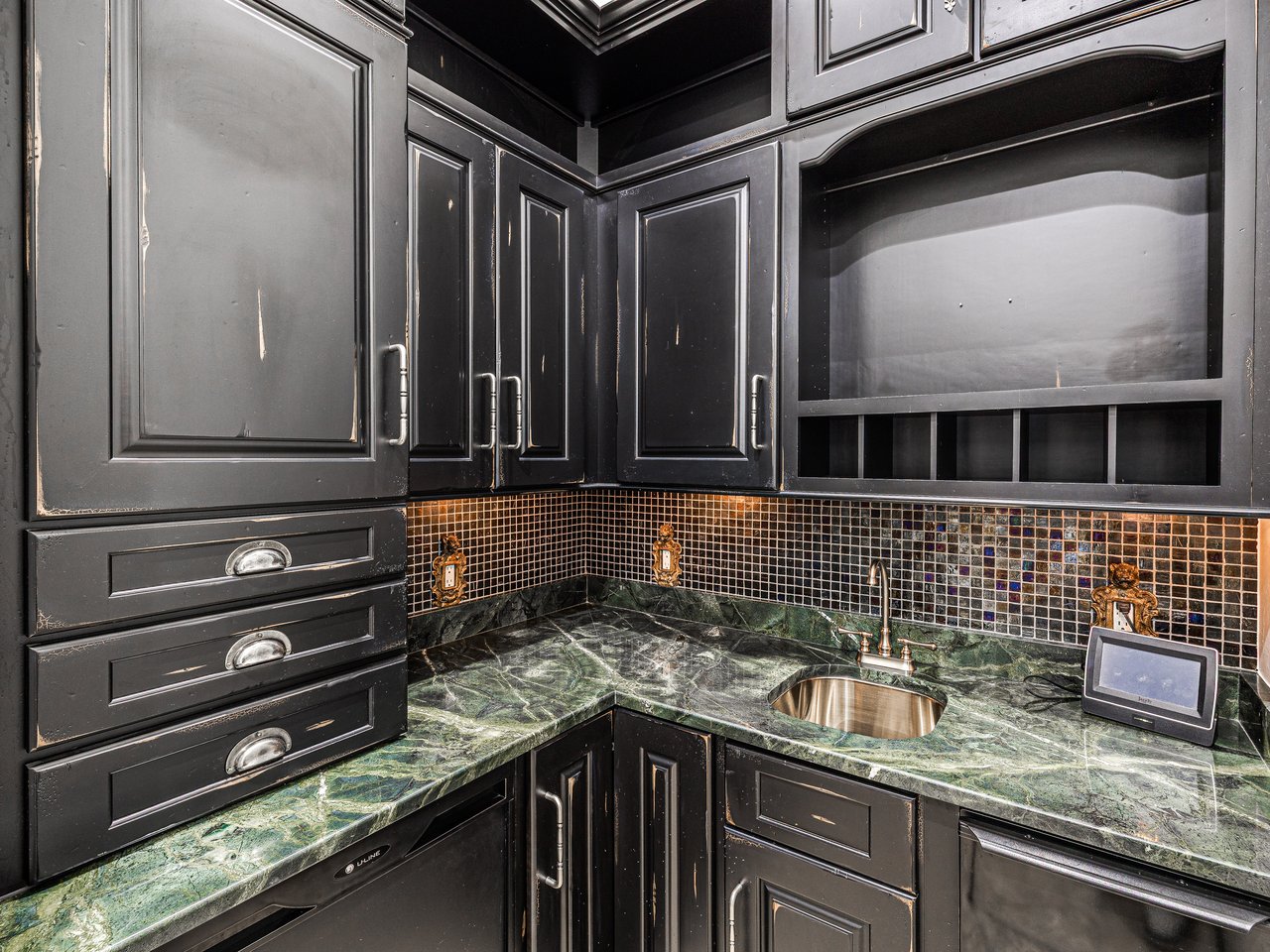 The Agency Oklahoma Listing of the Week in Stonemill - 11649 Mill Hollow Court in OKC - Wyatt Poindexter - The Agency 