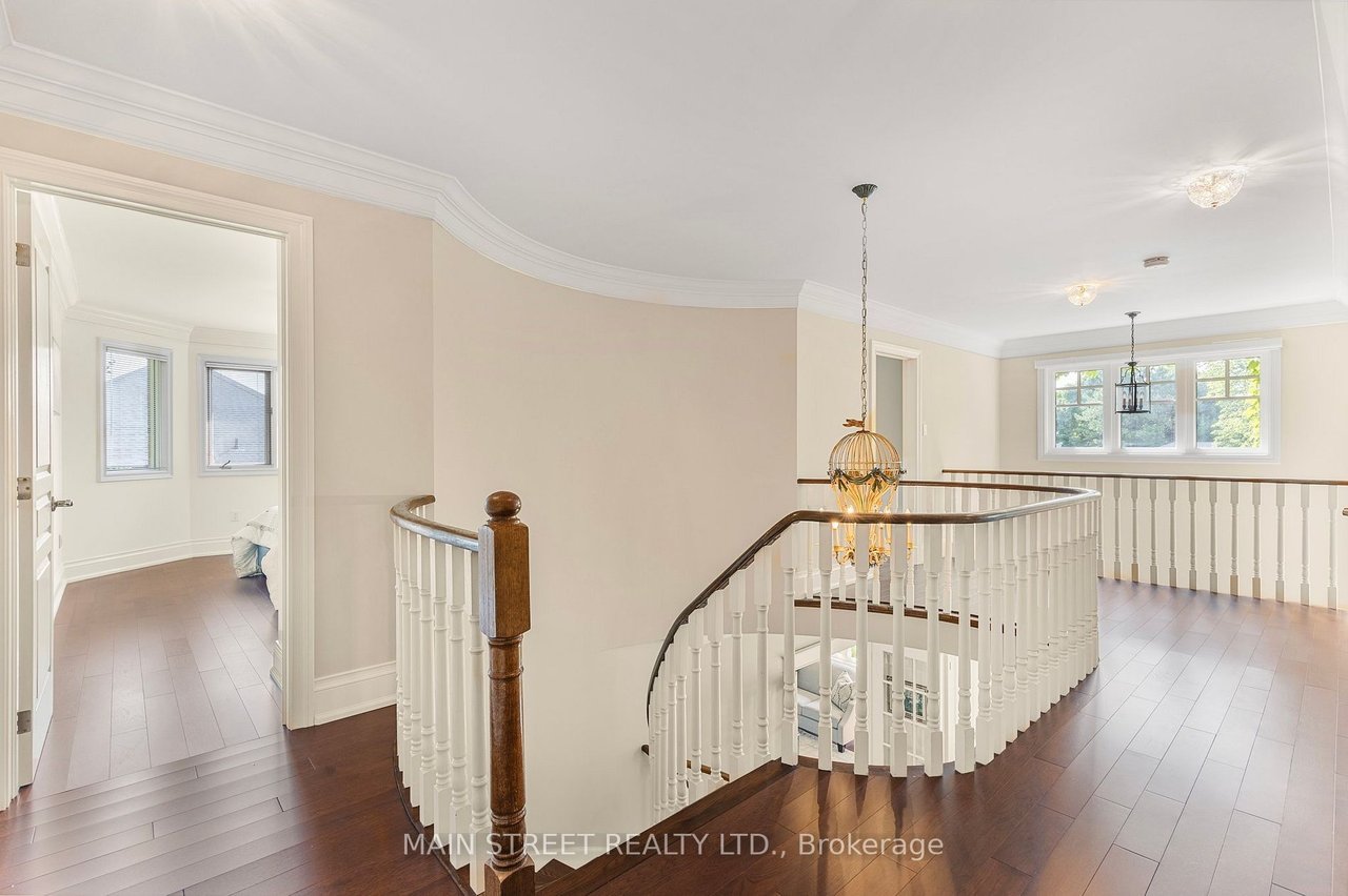 120 Willow Farm Lane, Aurora