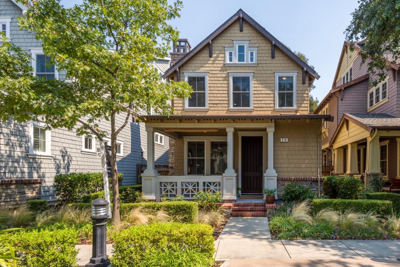 210 Morgan Lane