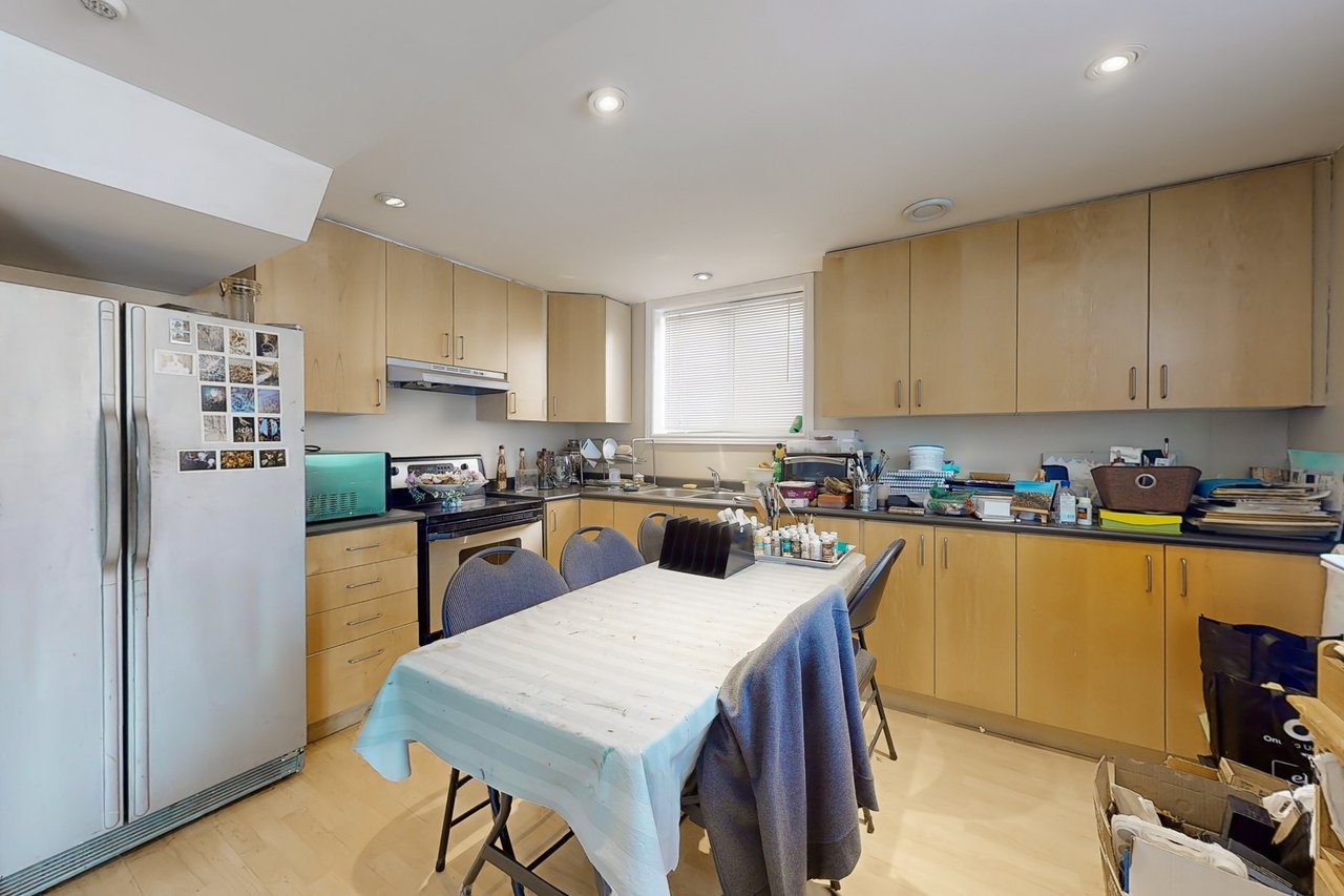 189 Humberland Dr