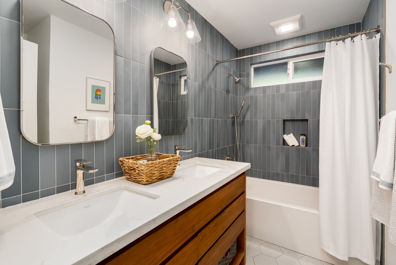 Modern Design Meets Comfort