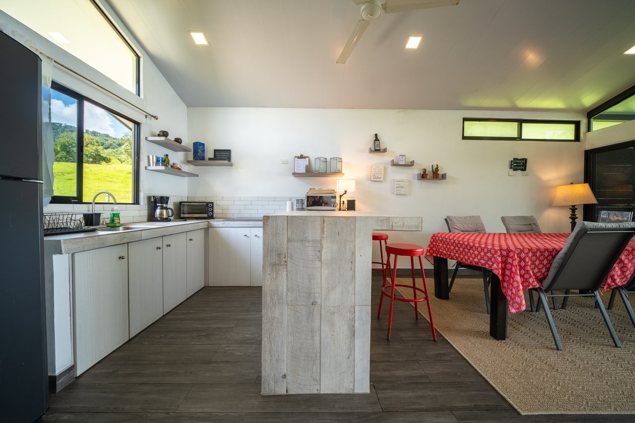 Rio Chiquito Ranch & Villas | 143-Hectare Ranch Estate with Villas, Forest & Full Infrastructure in Tilarán, Costa Rica