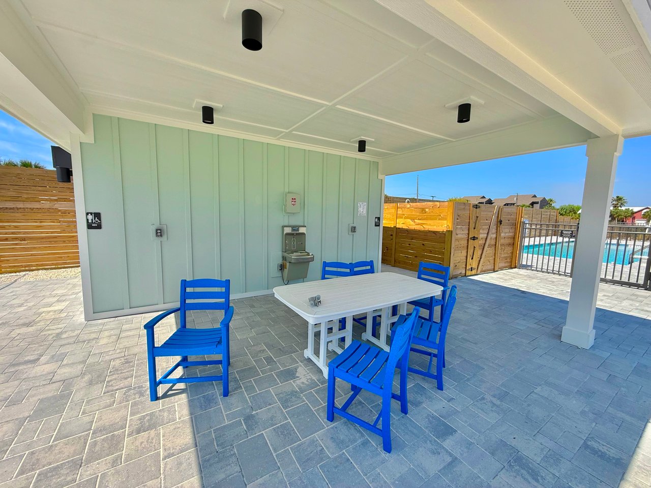 PERDIDO KEY BEACH HOUSE 208 CLIPPER DR 