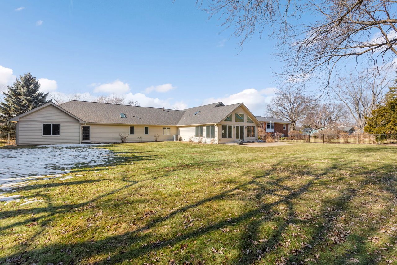 2S671 Arrowhead Drive Wheaton | Rare Half-Acre Ranch in Arrowhead |Joe Soto @ RE/MAX Wheaton 