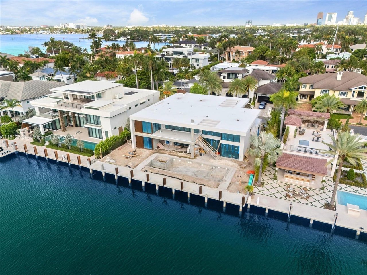 630 Isle Of Palms Dr