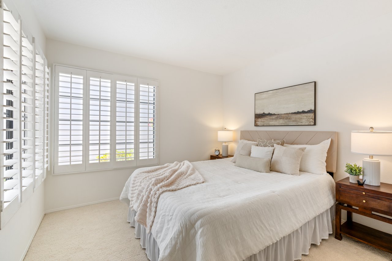 28385 Borgona, Mission Viejo 92692	