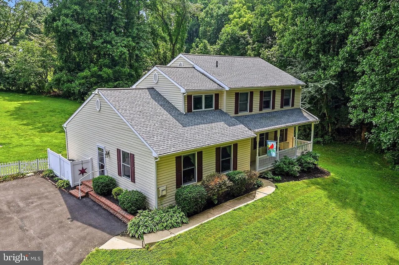 1126 Yankee Dr