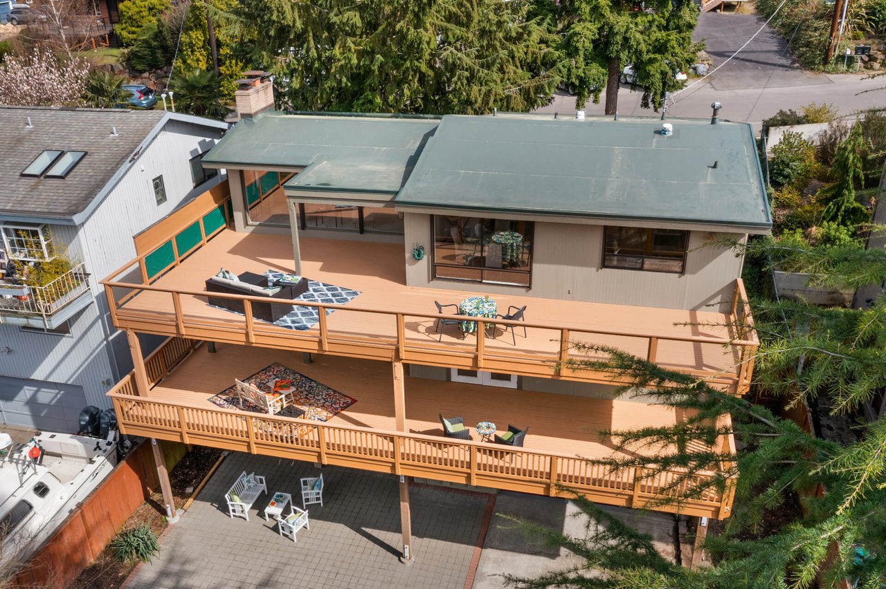 9615 California Ave SW