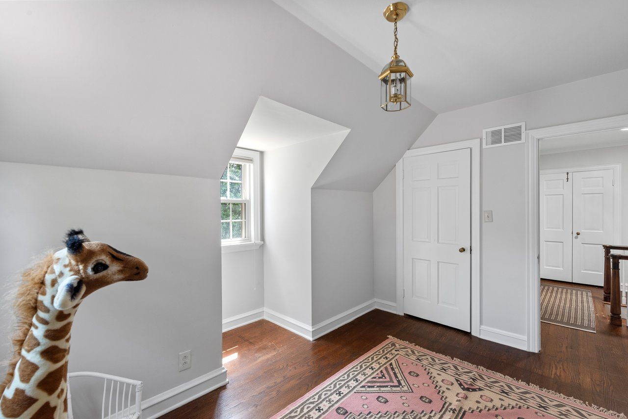 805 E. Green Tree road