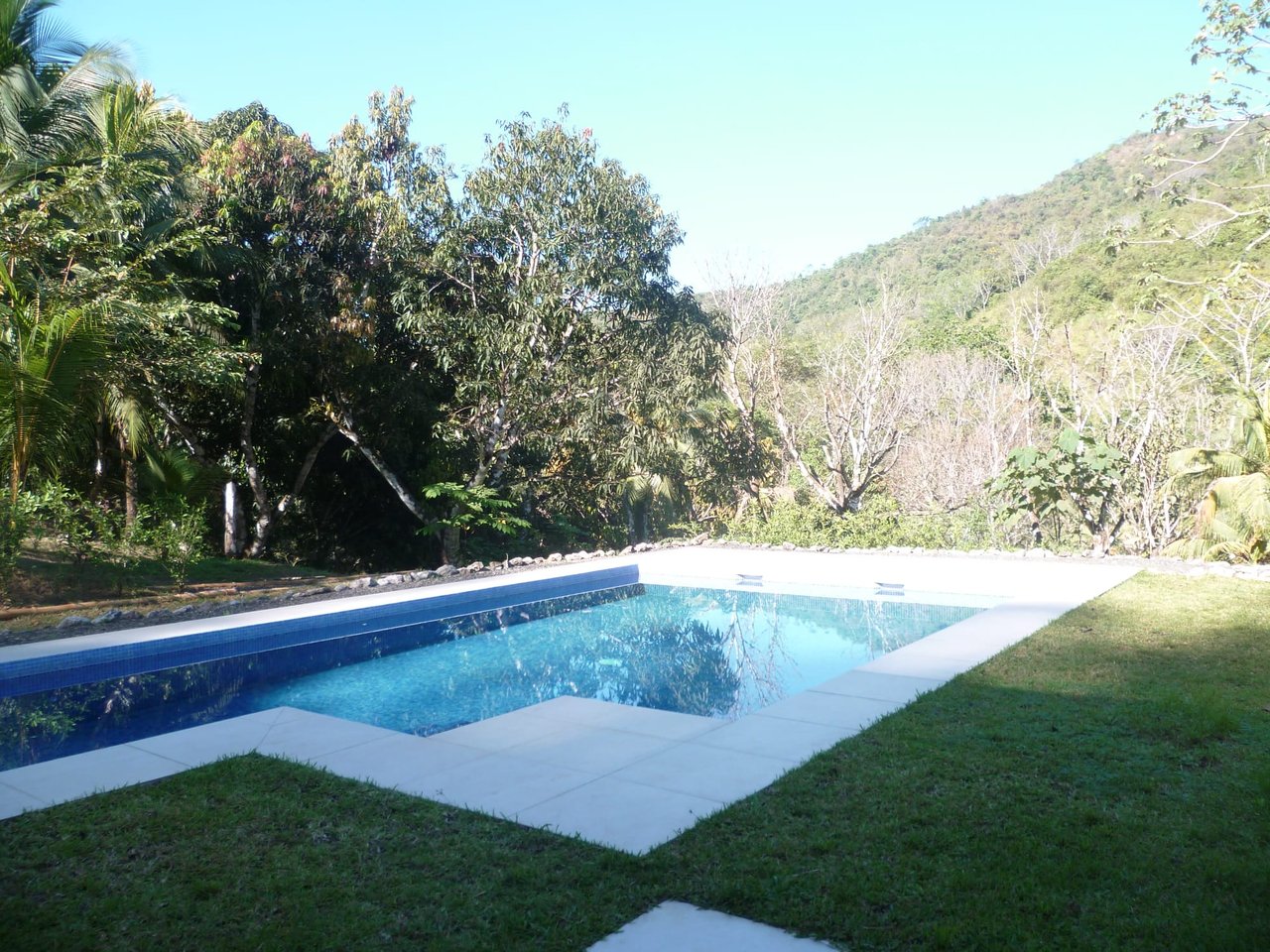 Modern Jungle Home for Sale Near Jaco Costa Rica-Casa Piña