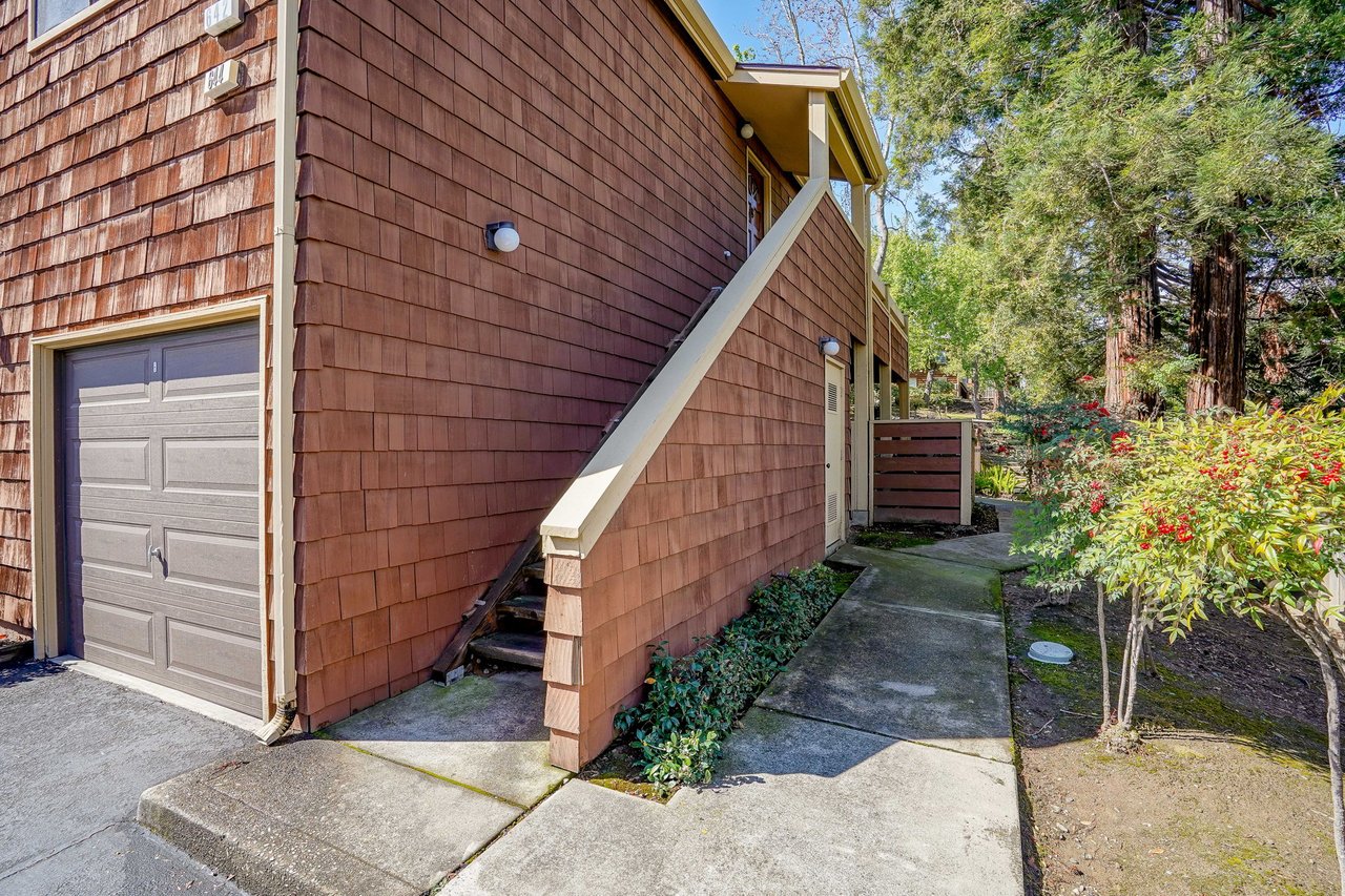 642 Fig Tree Ln, Martinez