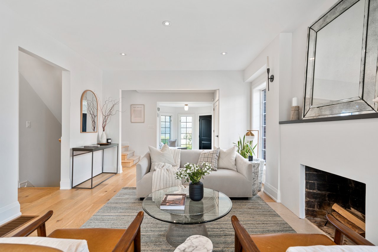27 Bracken Ave
