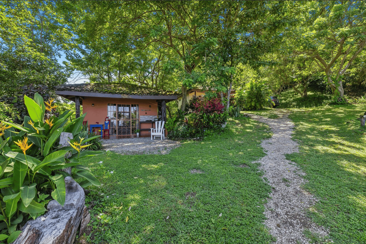 Mountain Oasis Retreat - 4 Acre Oceanview - Tamarindo
