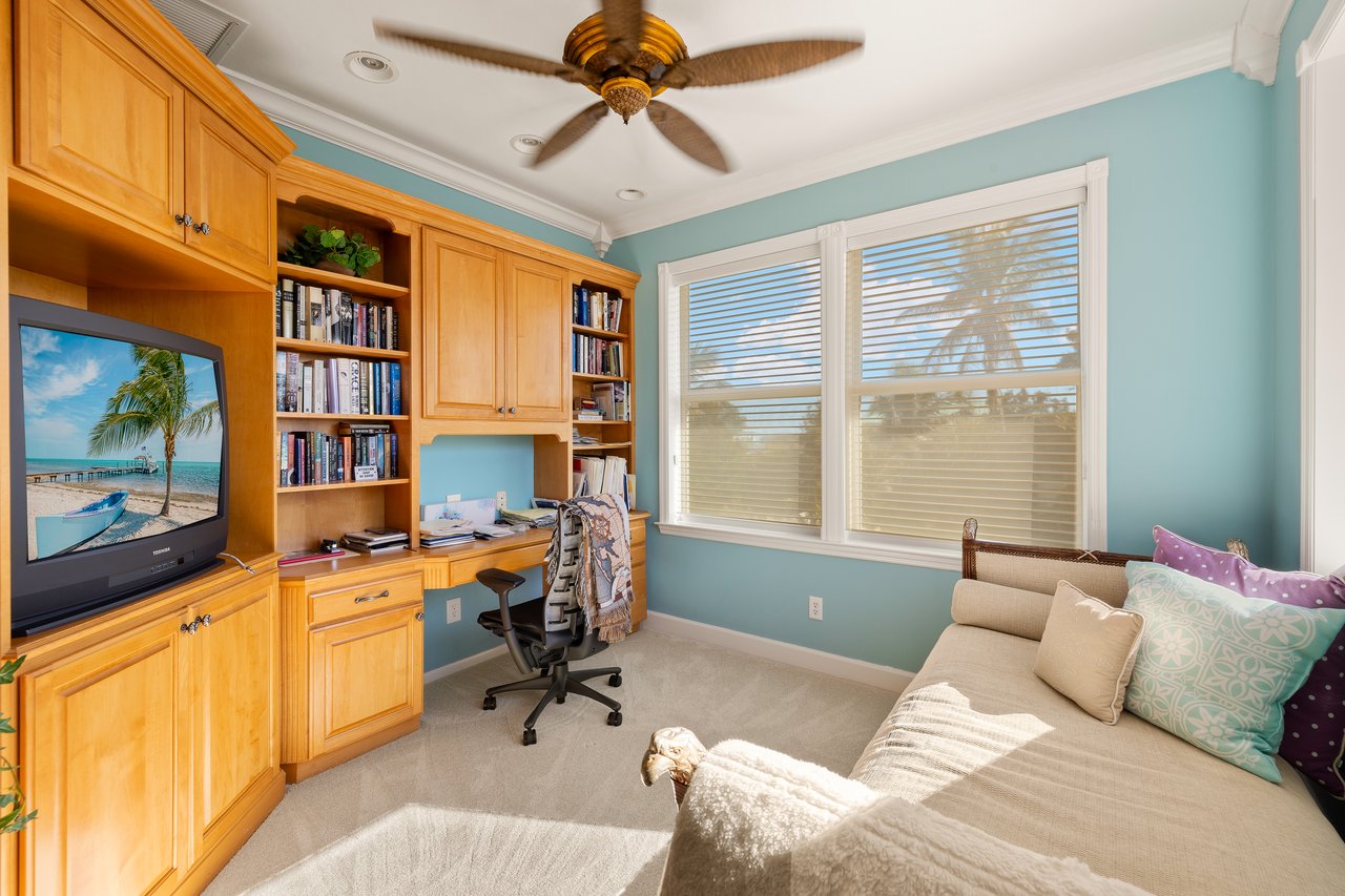 15899 Captiva DR