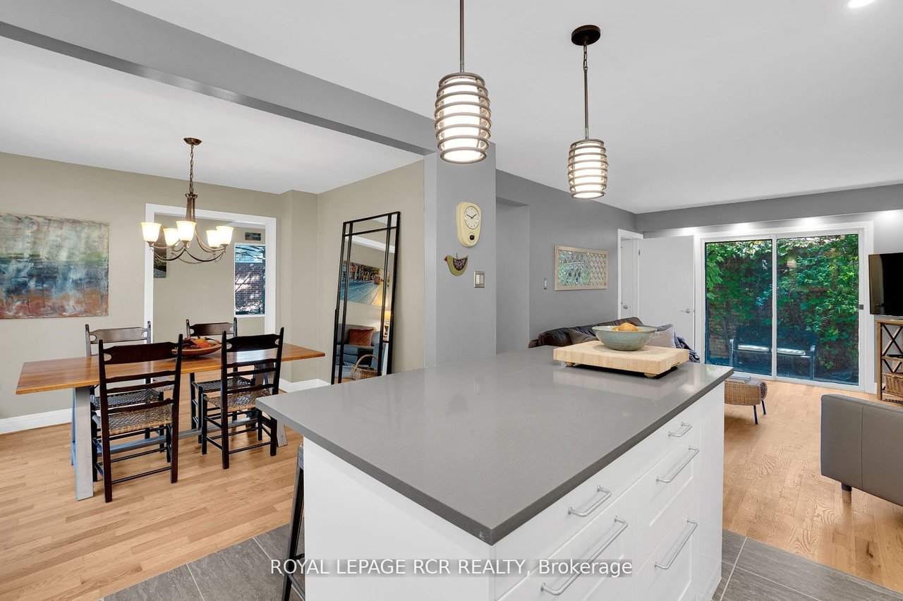 336 Dingle Crt, Caledon