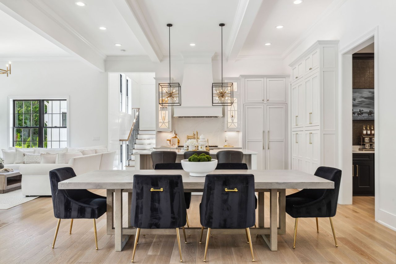 11194 Plum Ridge Place