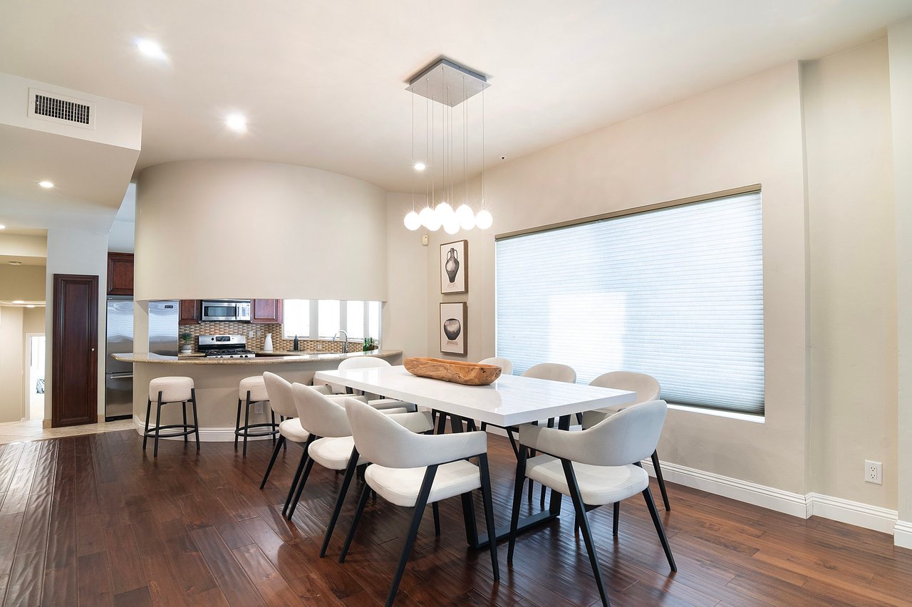 916 S. Shenandoah St. # 1