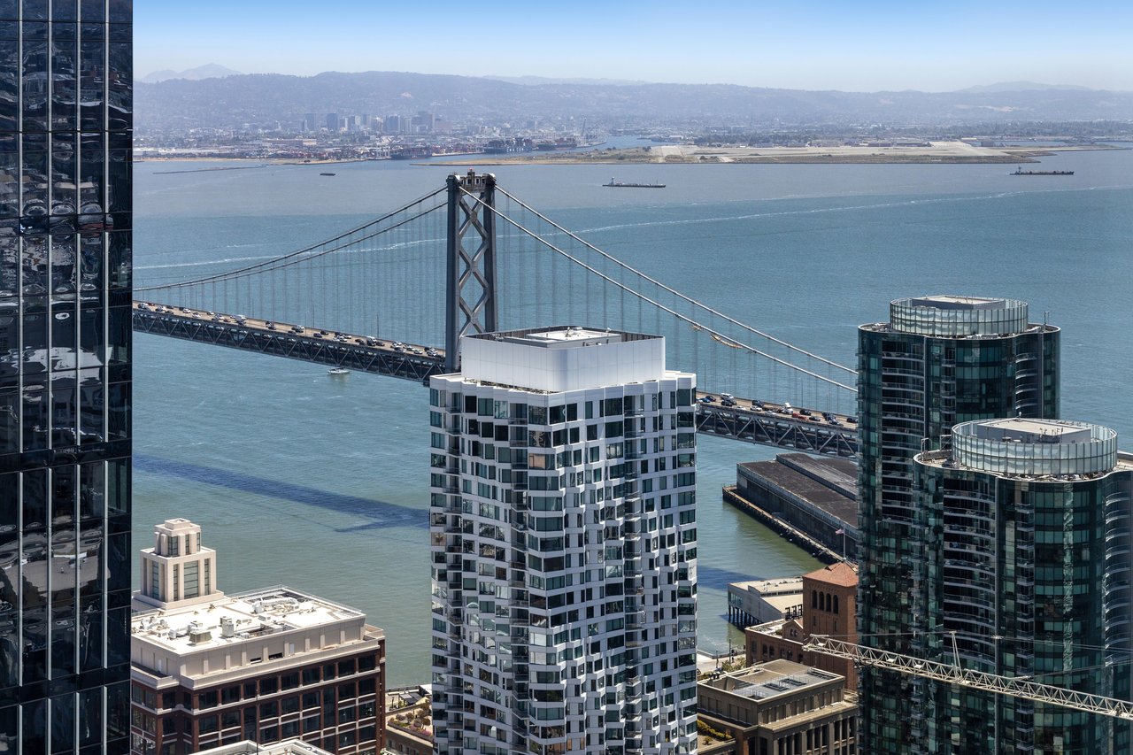 Panoramic Views at 181 Fremont