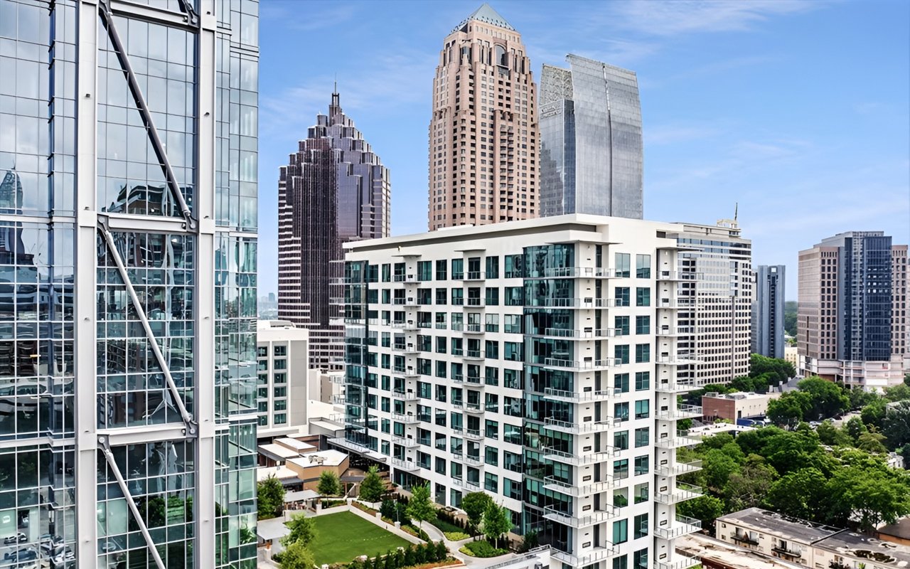 Newly Finished Apartment ‘offers a Calming, Rich Oasis in The Heart of Atlanta