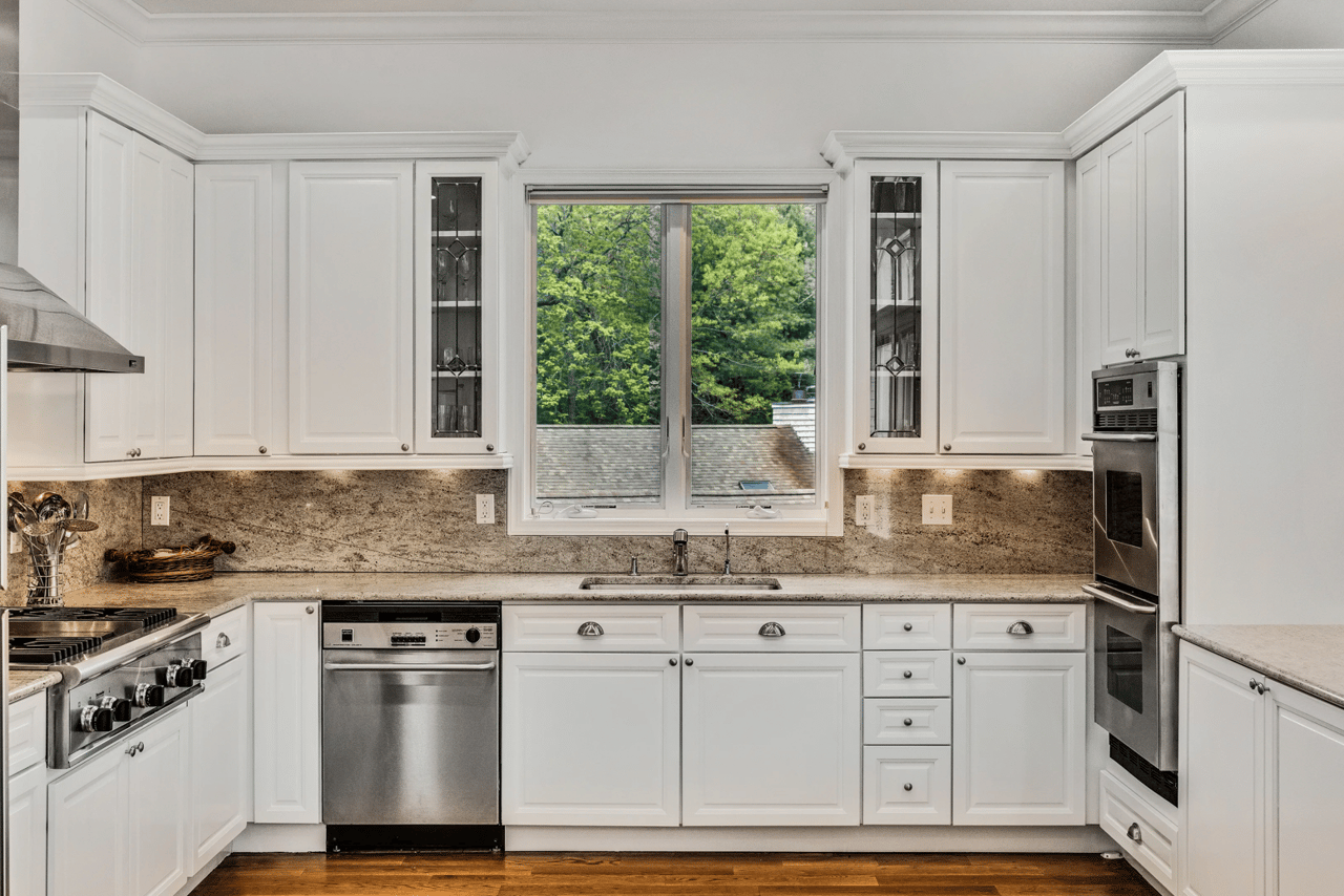 9 Sea Farm Ct, Bridgehampton
