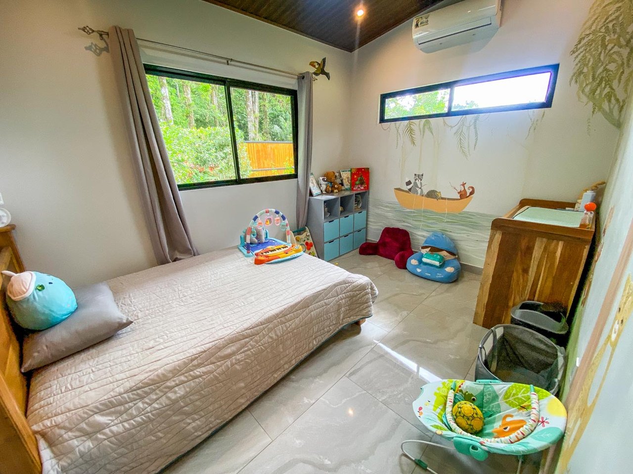 3-Bed Home on Calle Principal Ojochal with River & Jungle