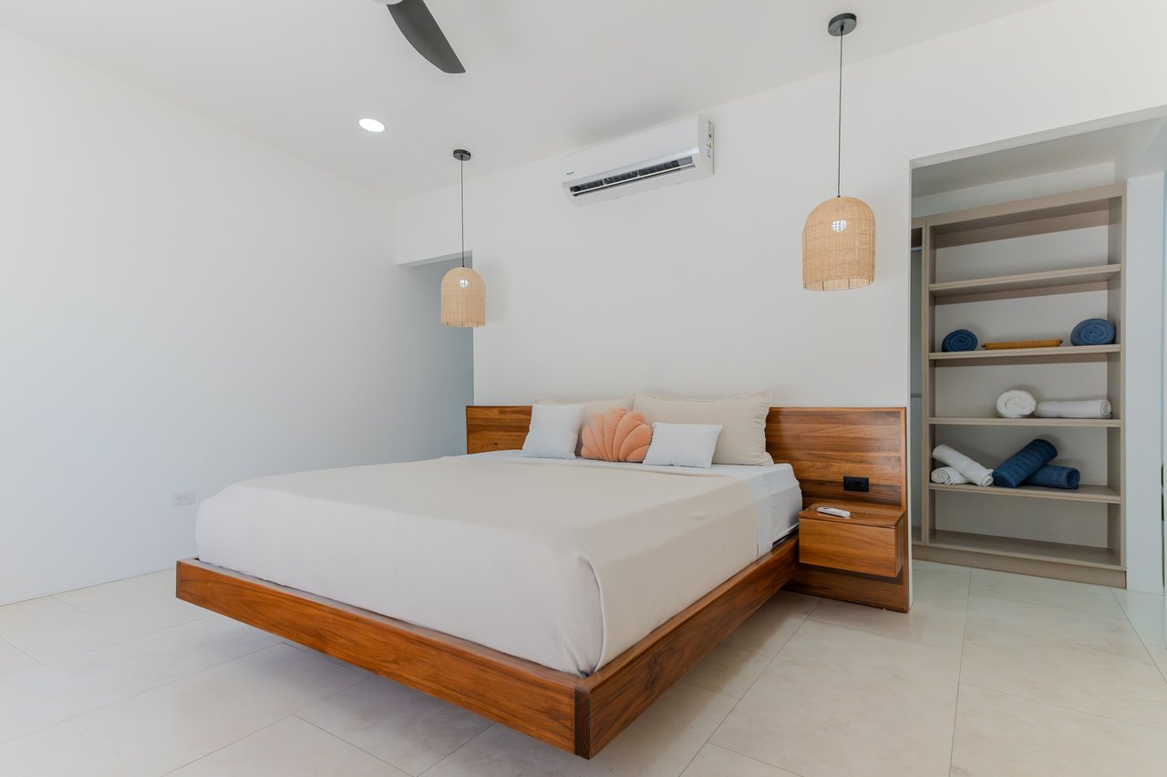 LOCATION,LOCATION, LOCATION – 3-BEDROOM VILLA STEPS FROM THE BEACH