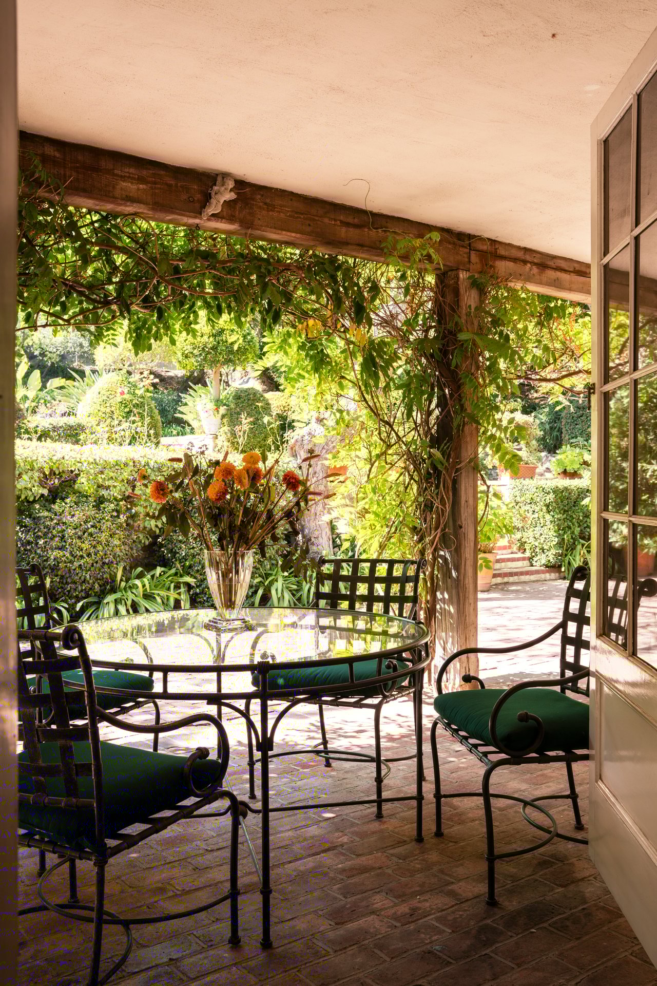 1021 Stone Canyon Rd, Bel Air