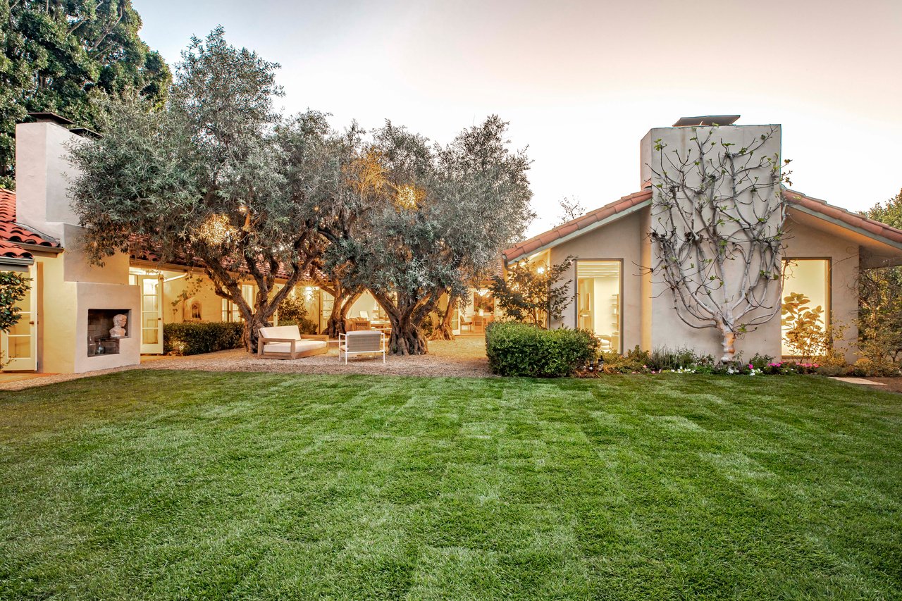 1296 Capri Dr, Pacific Palisades