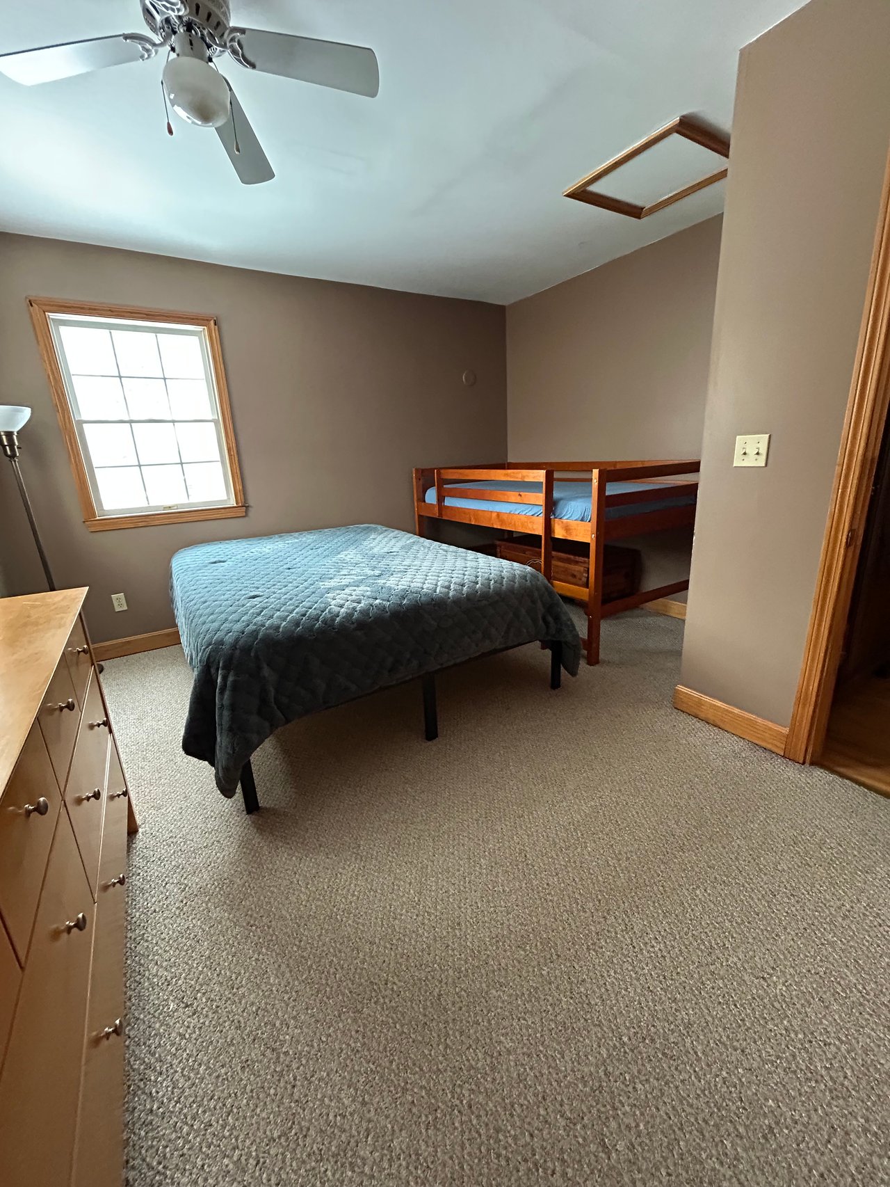 56 Lake Av, Rockland