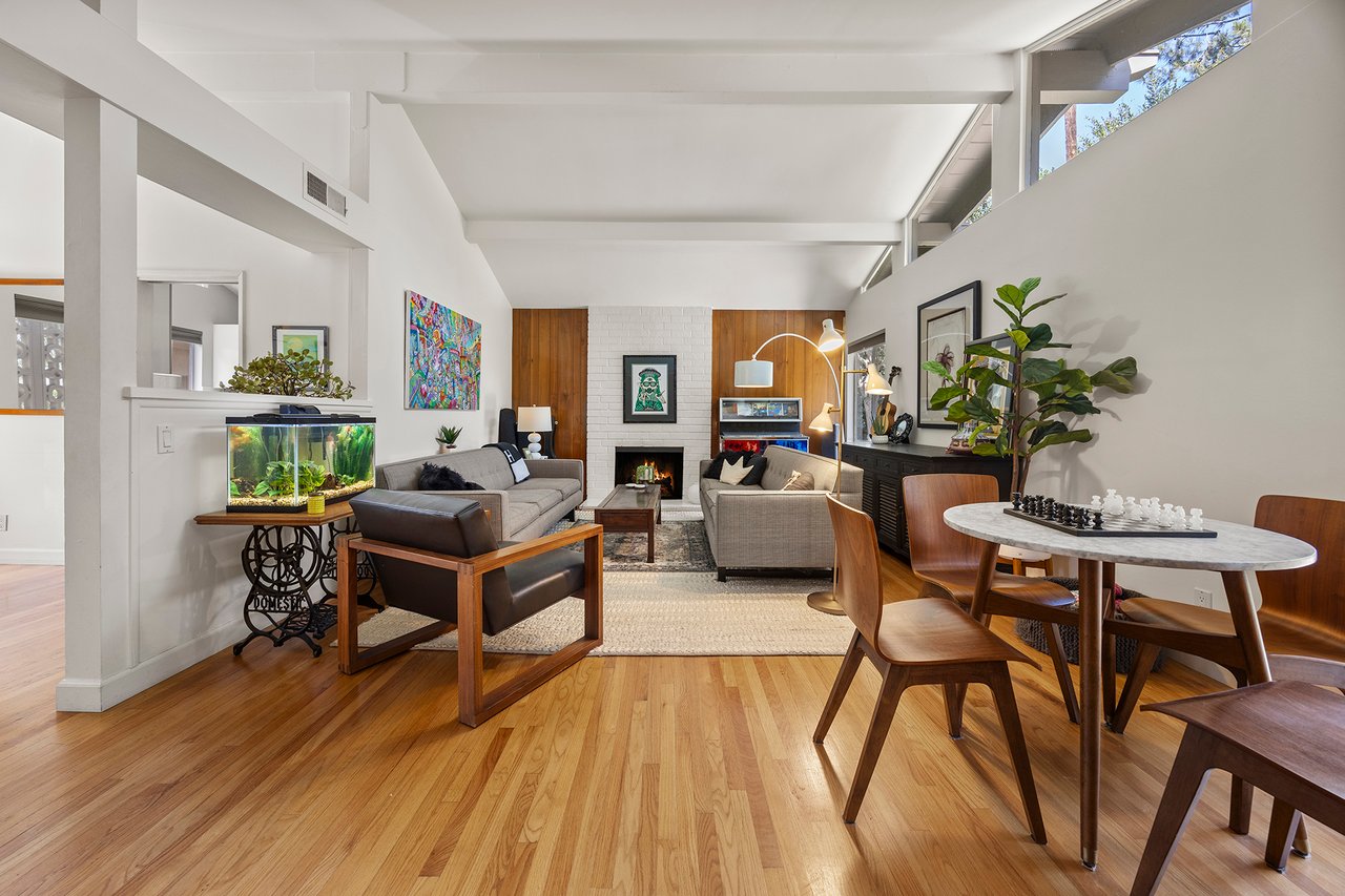 John Lyttle Midcentury Modern Home for Sale in Tustin