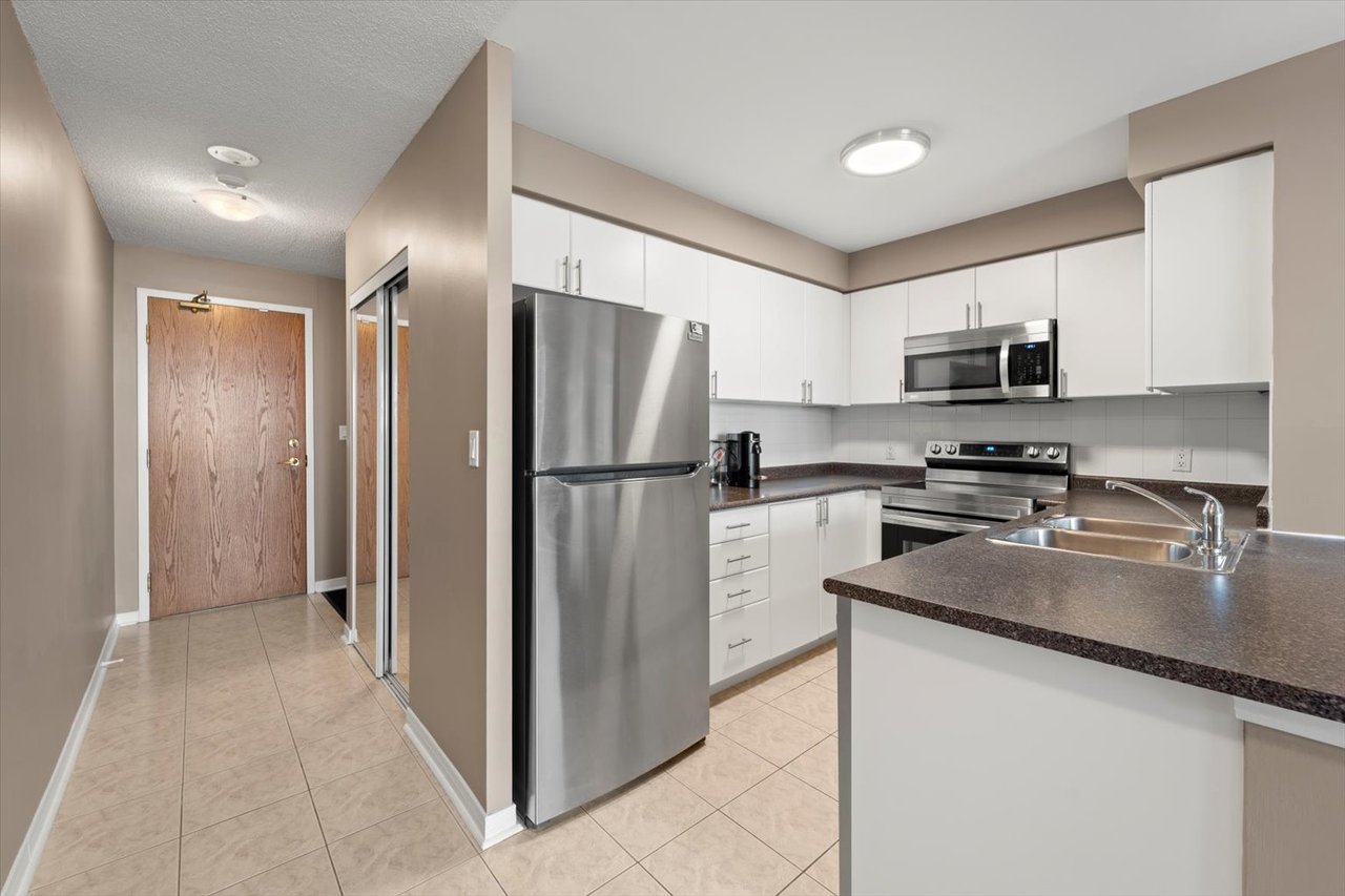 4879 Kimbermount Ave 401