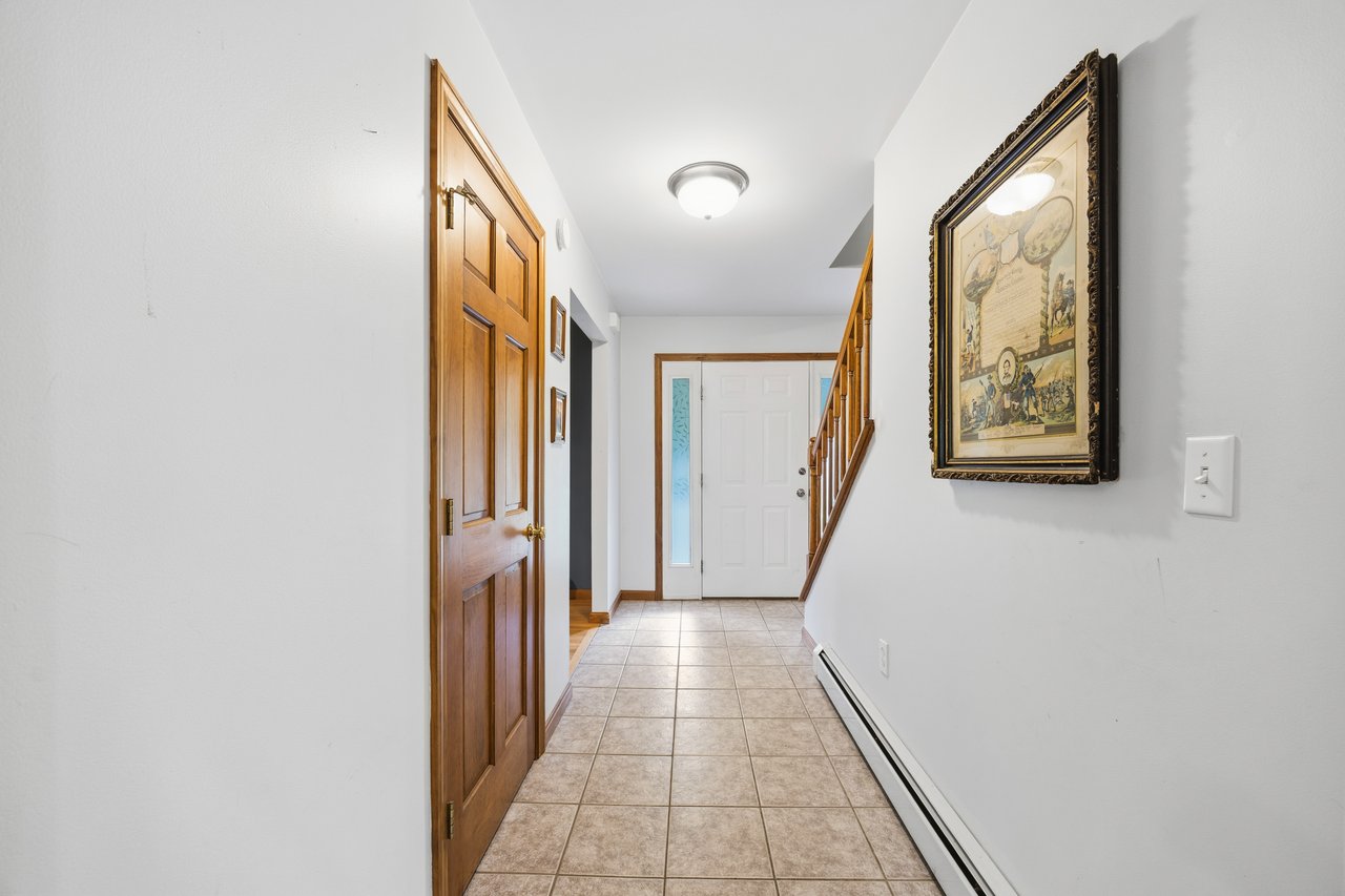 20 Ambrose Circle, Gray