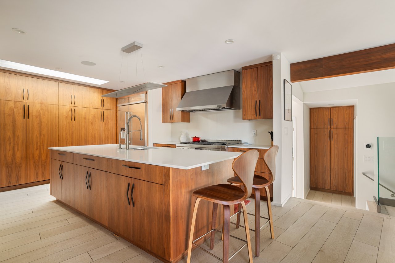 279 Mabery Rd, Santa monica