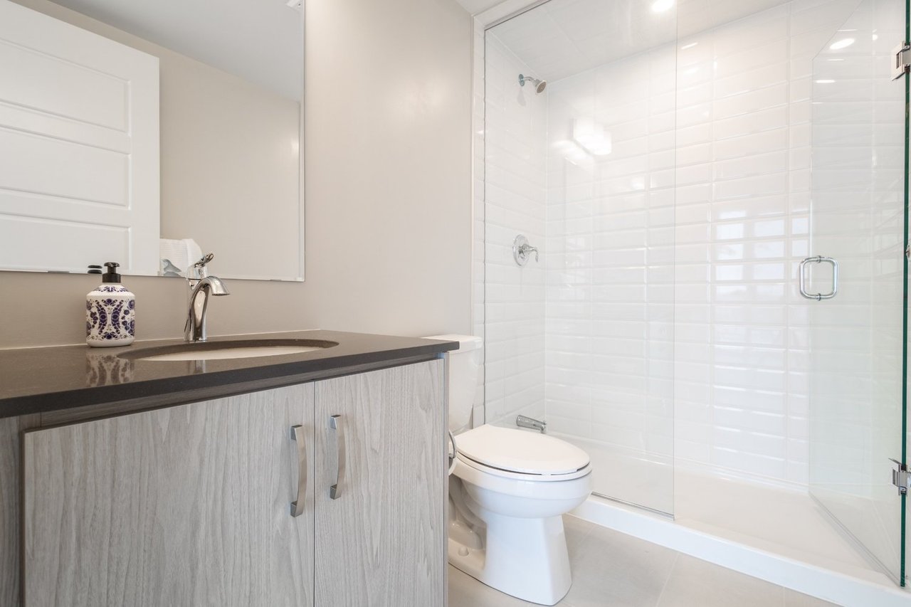1415 Dundas St E, #504