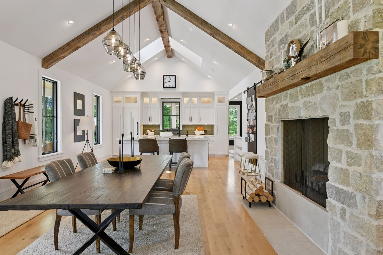2782 Willow Drive, Medina