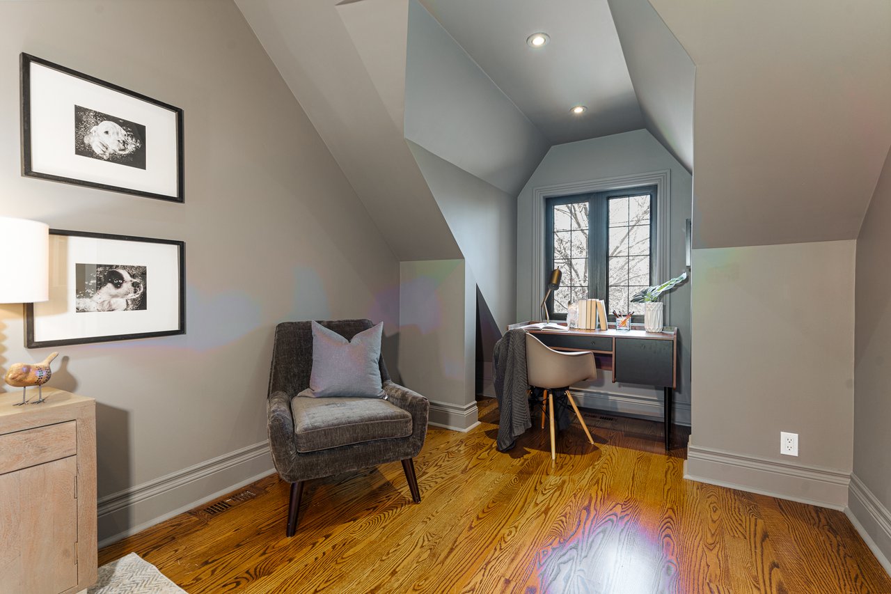 12 Clonmore Dr