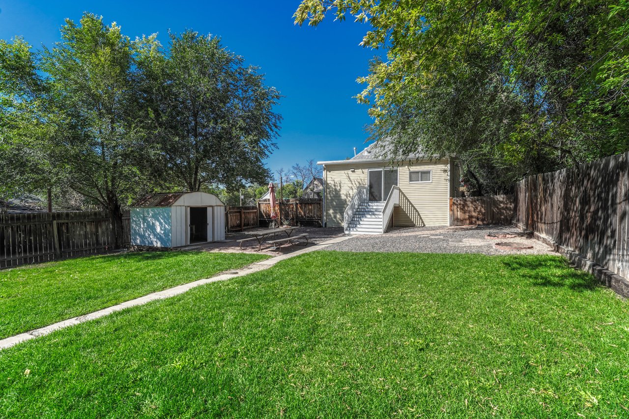 801 E Costilla Street