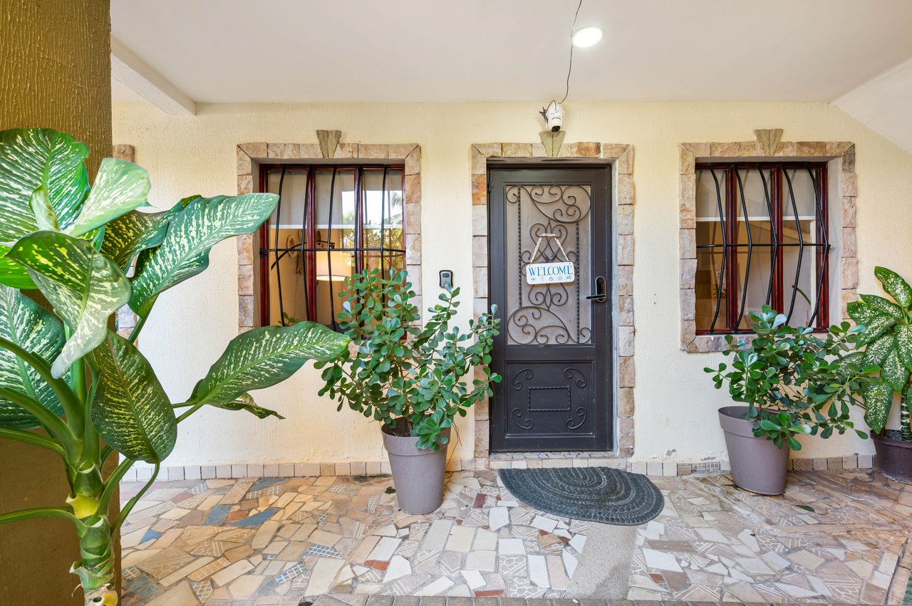 Los Sueños 3 #6 | Prime Tamarindo Value | Turnkey 3-Bed Condo with Private Deck, Pool & Strong Rentability