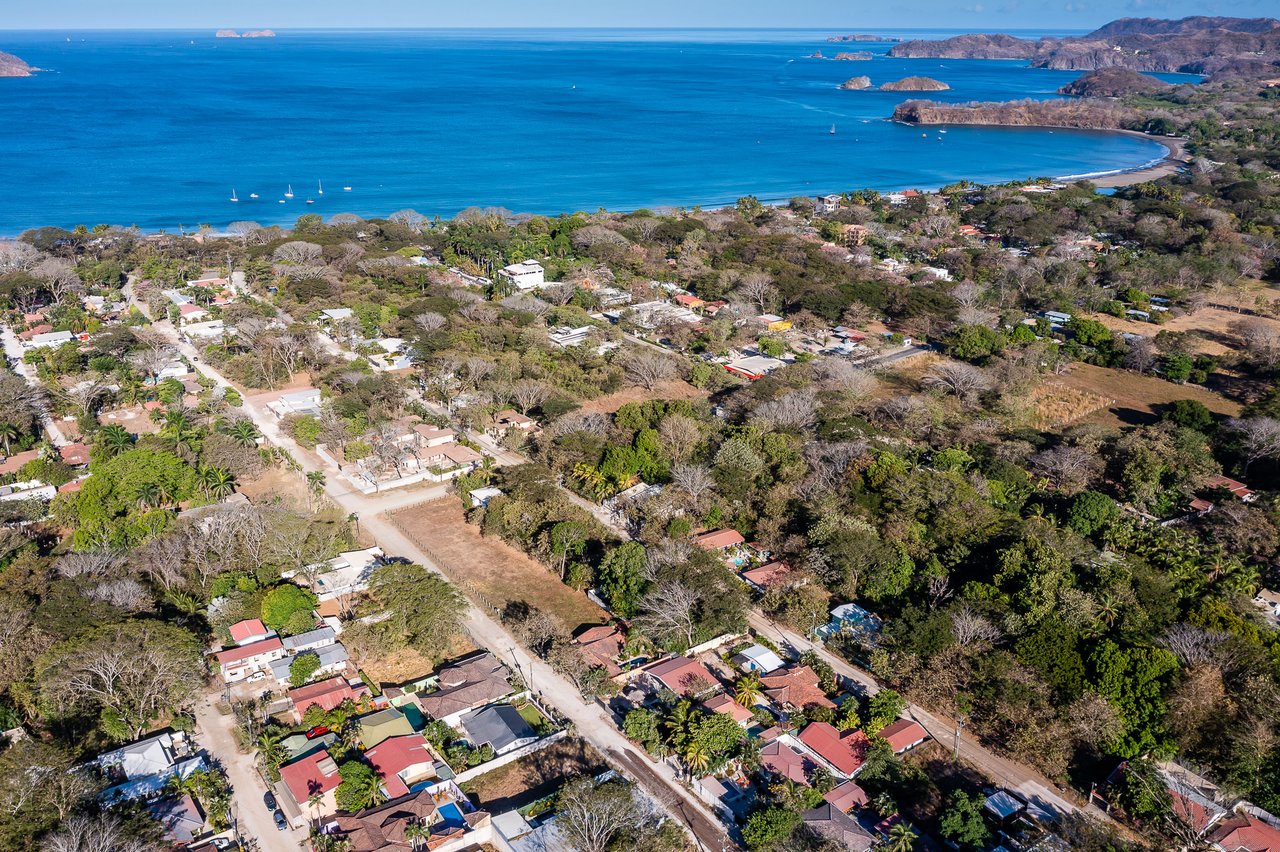 Casa Nueva Vida | Great investment property in Playa Potrero!