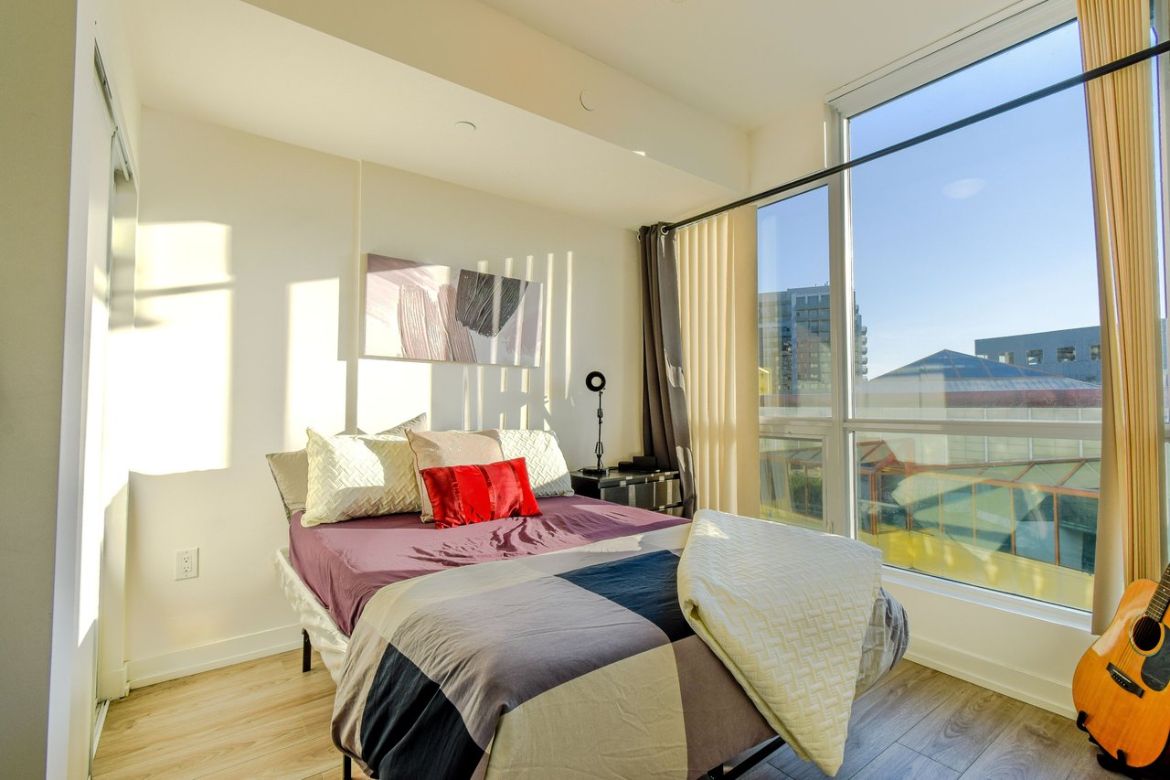 10 De Boers Dr Unit: 502