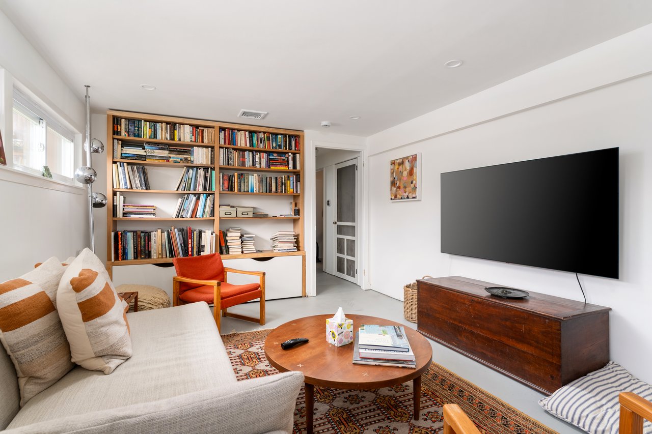 Mid-Century Marvelous Beach House
