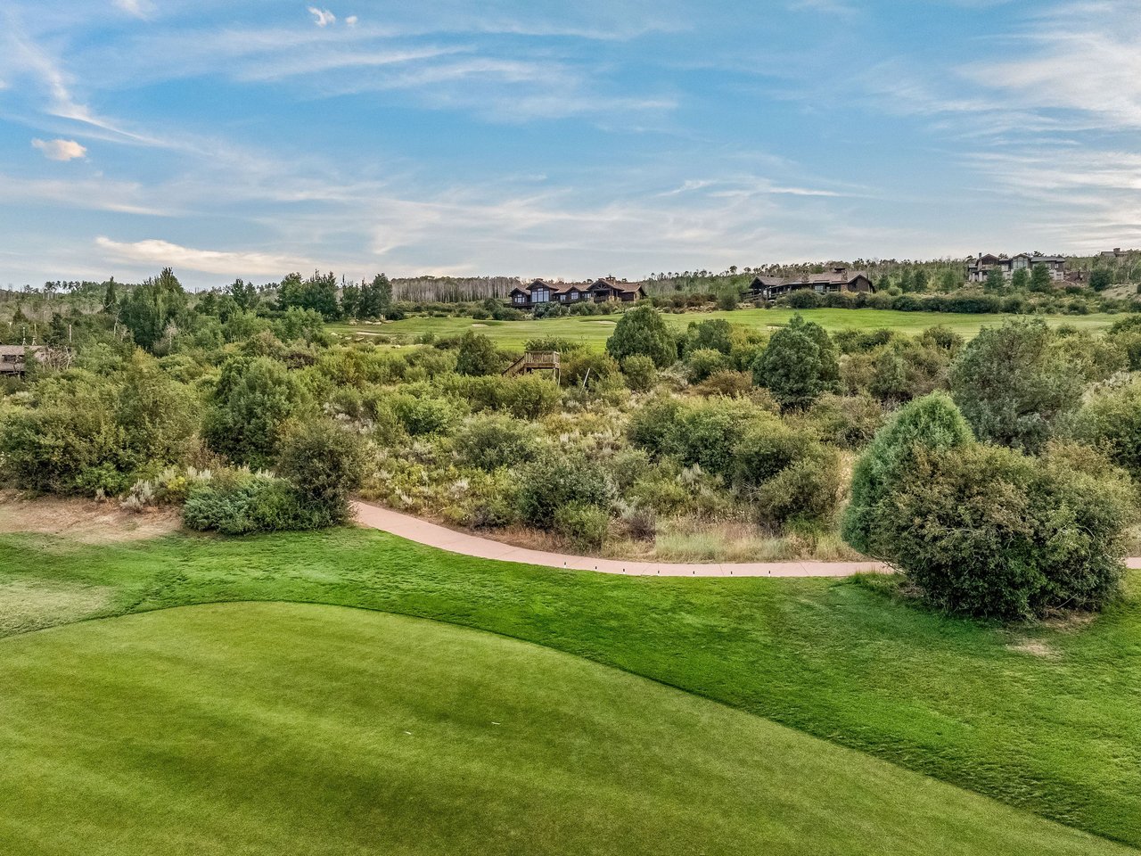 217 Saddle Rock