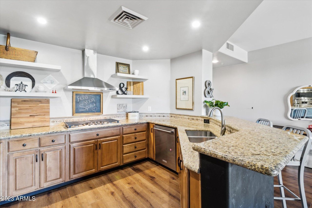 15802 N 71ST Street 215