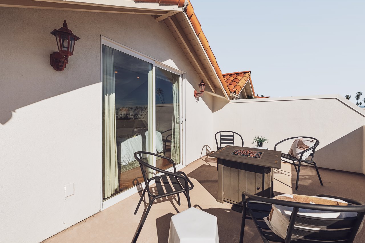 844 3rd St Unit: 5, Santa Monica 